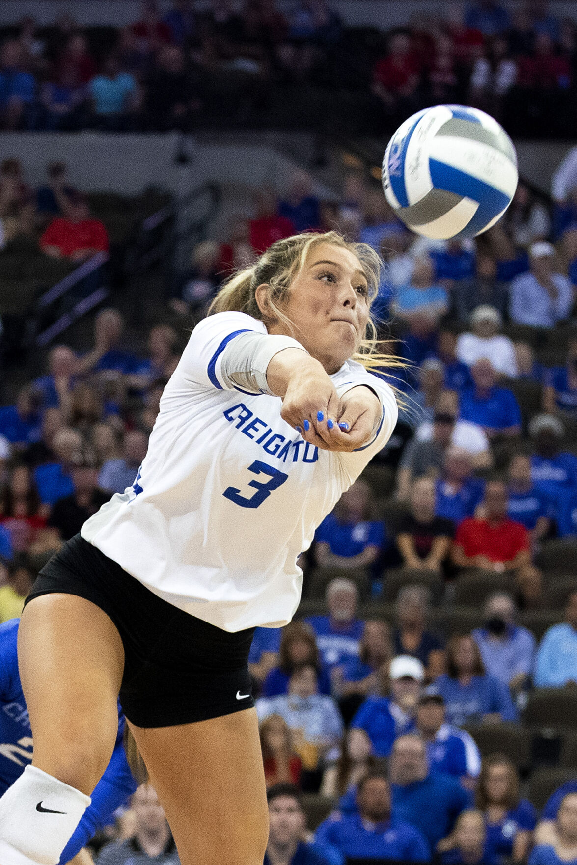 090822-owh-spo-cunuvolley-em05.jpg